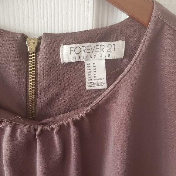 Forever 21 Essentials Gray/Green Career Dress - Picture 3 of 5